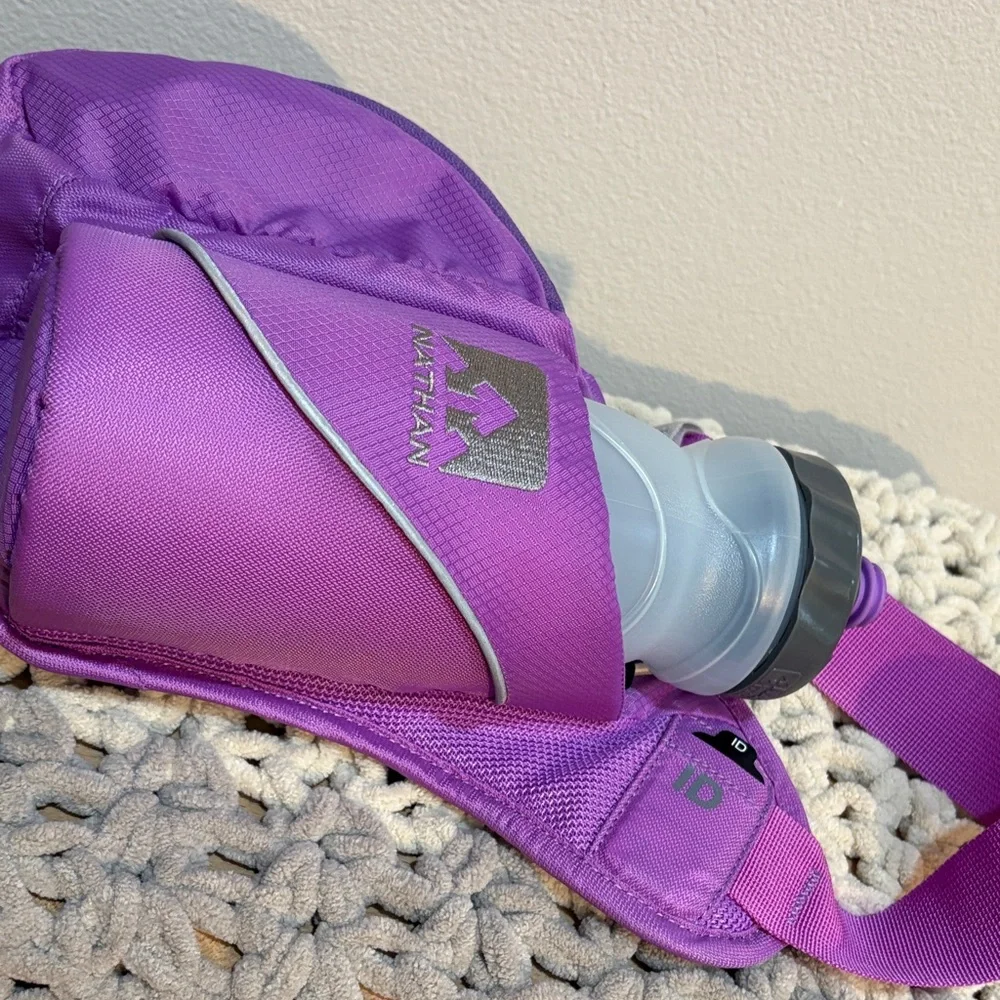 Natan Purple Hydration Belt with Bottle Holder - Picture 5 of 14